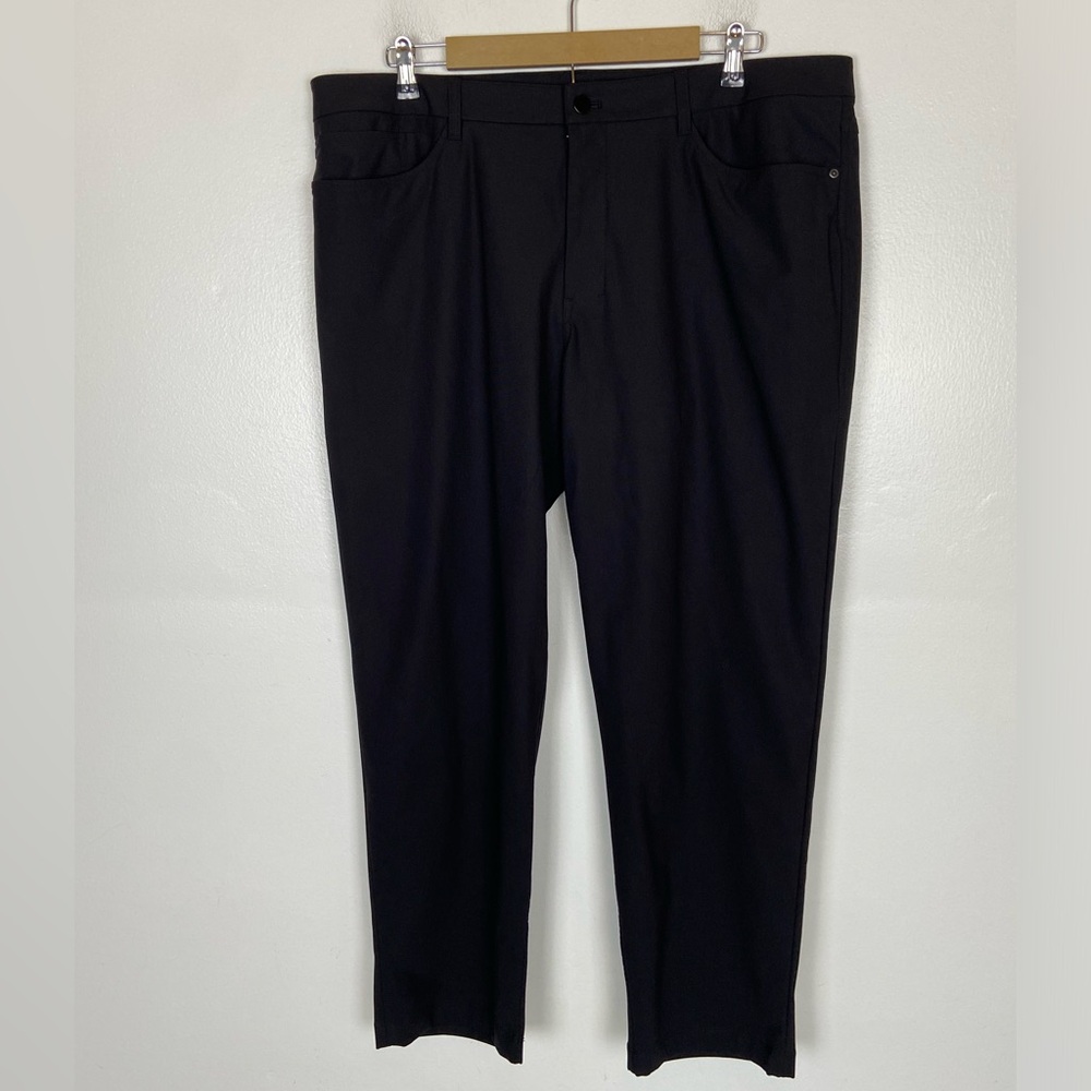 Lululemon ABC Men's Pants‎ 40X27 Black Tech Tapered Stretch Classic Five Pockets